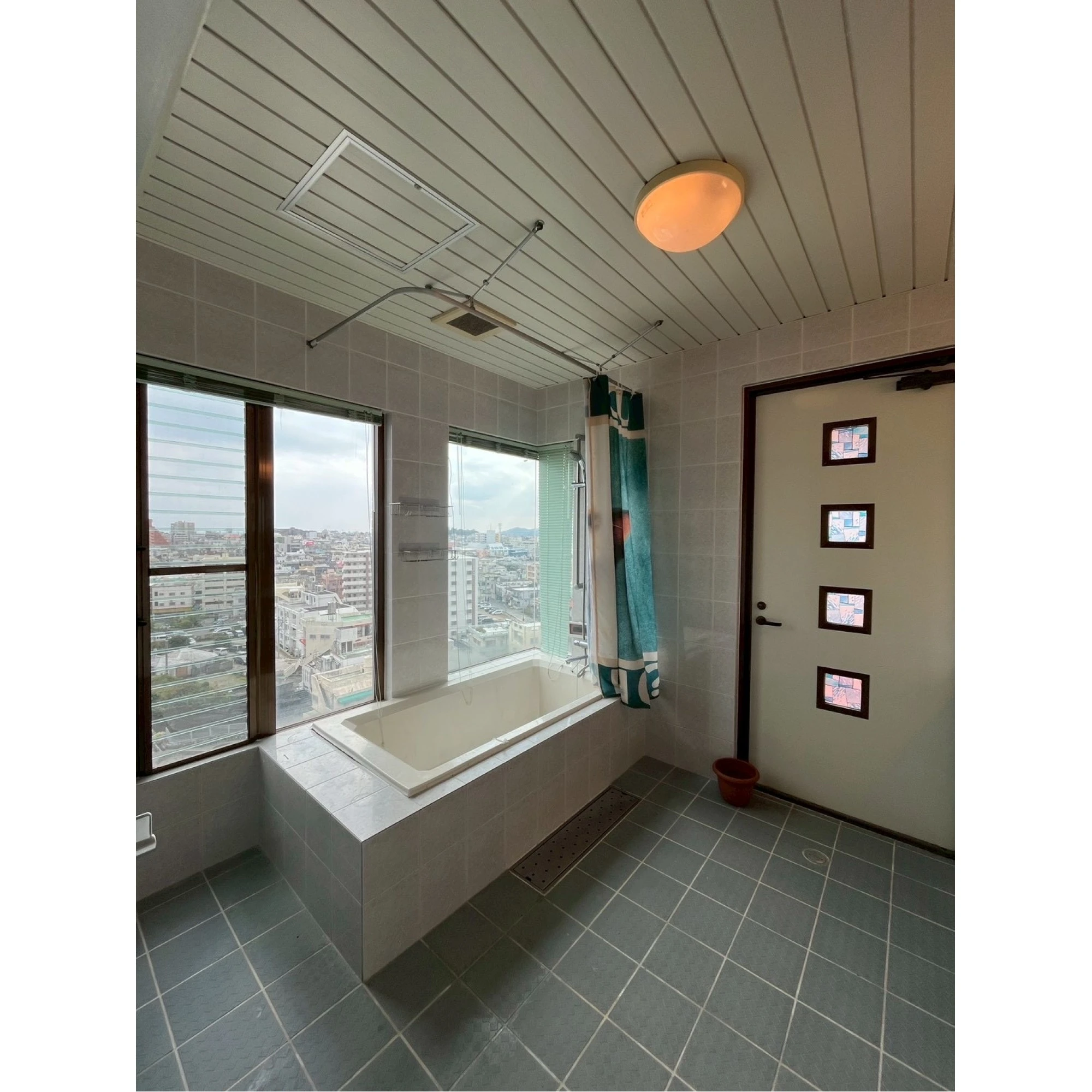 Huge apt. close KAB Gate2!!!画像