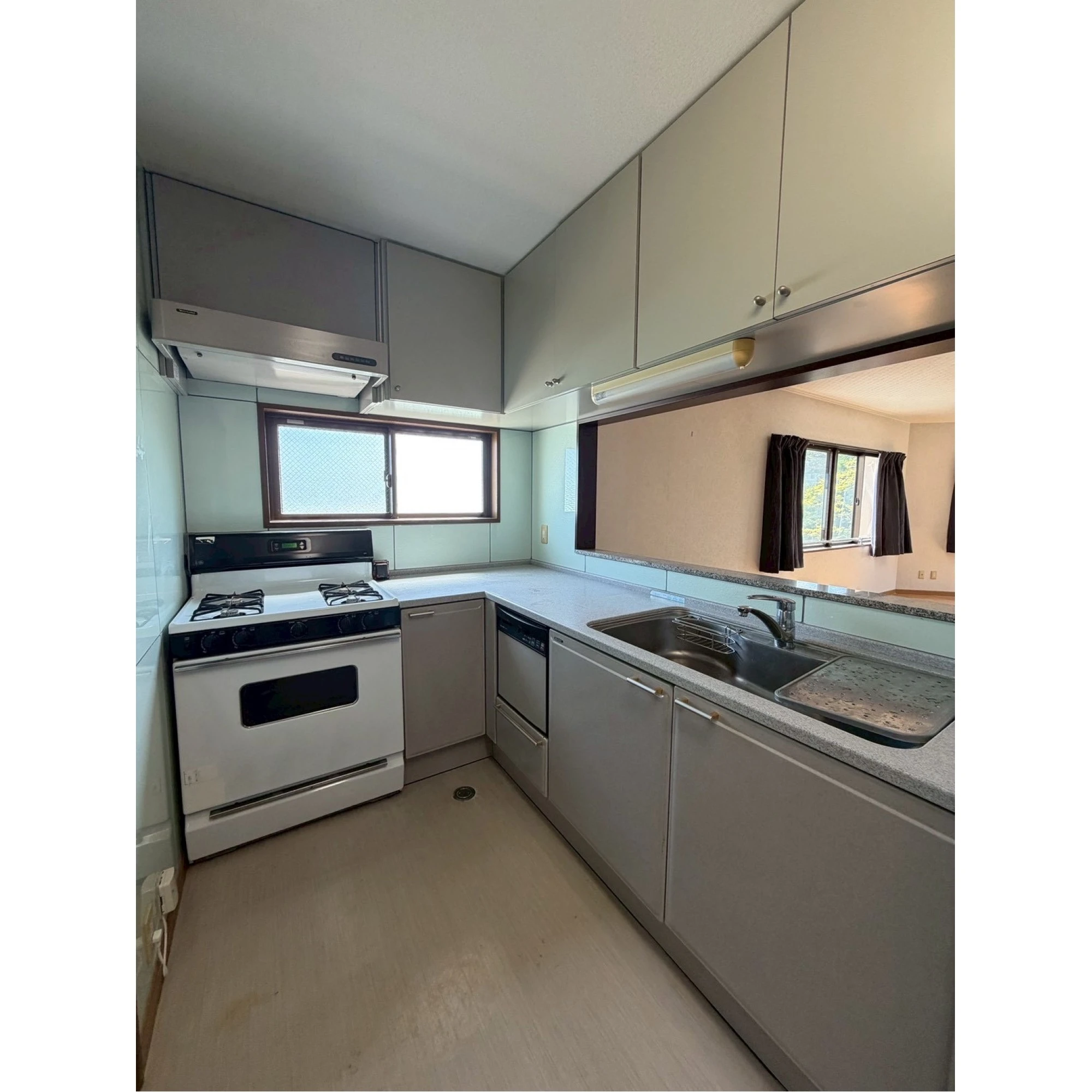 3bed2bath apt. in Ishikawa available!!!画像