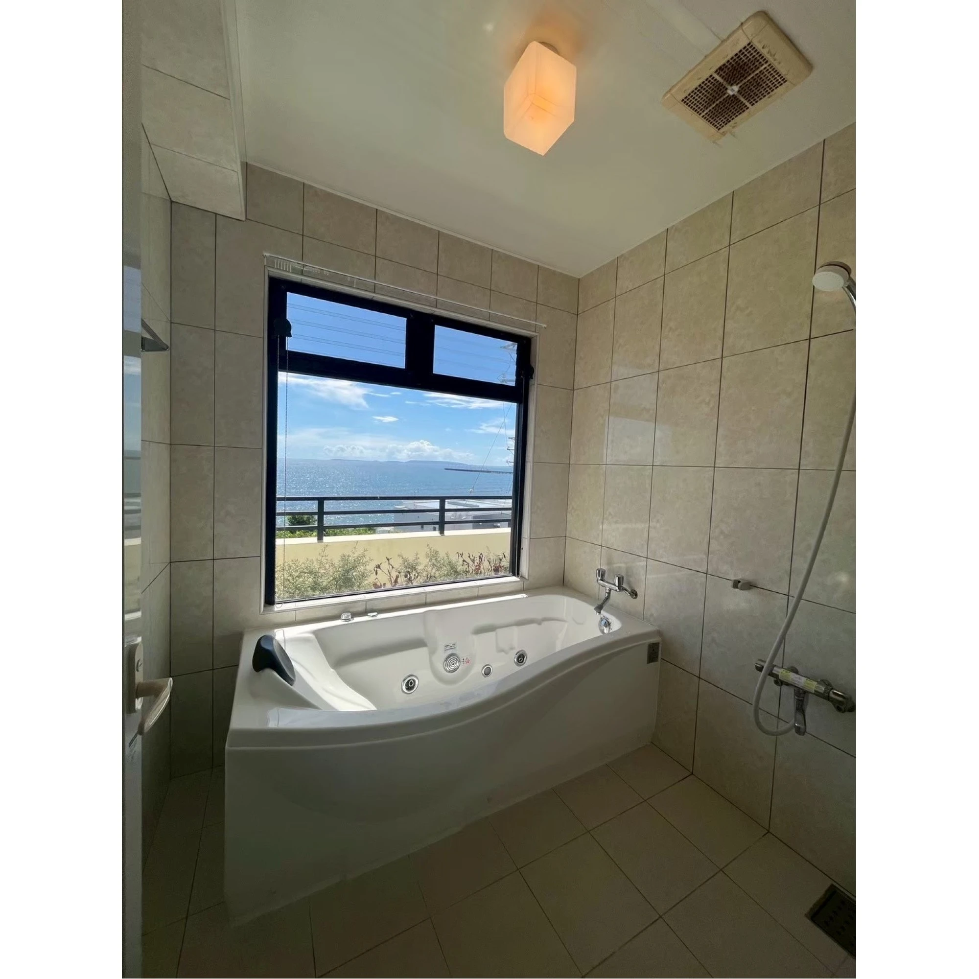 Ocean front single house in Uruma!!!画像