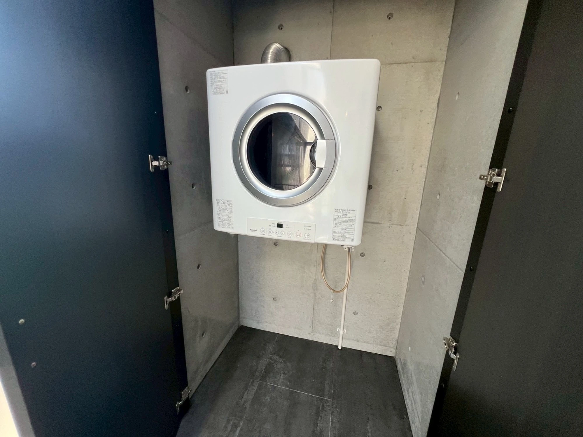 Modern Beautiful Apartment available NOW!!!画像