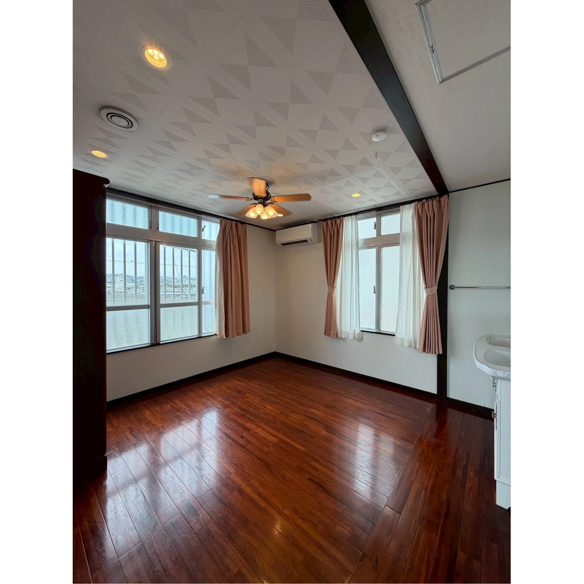 Japanese style property close to Awase Harbor画像