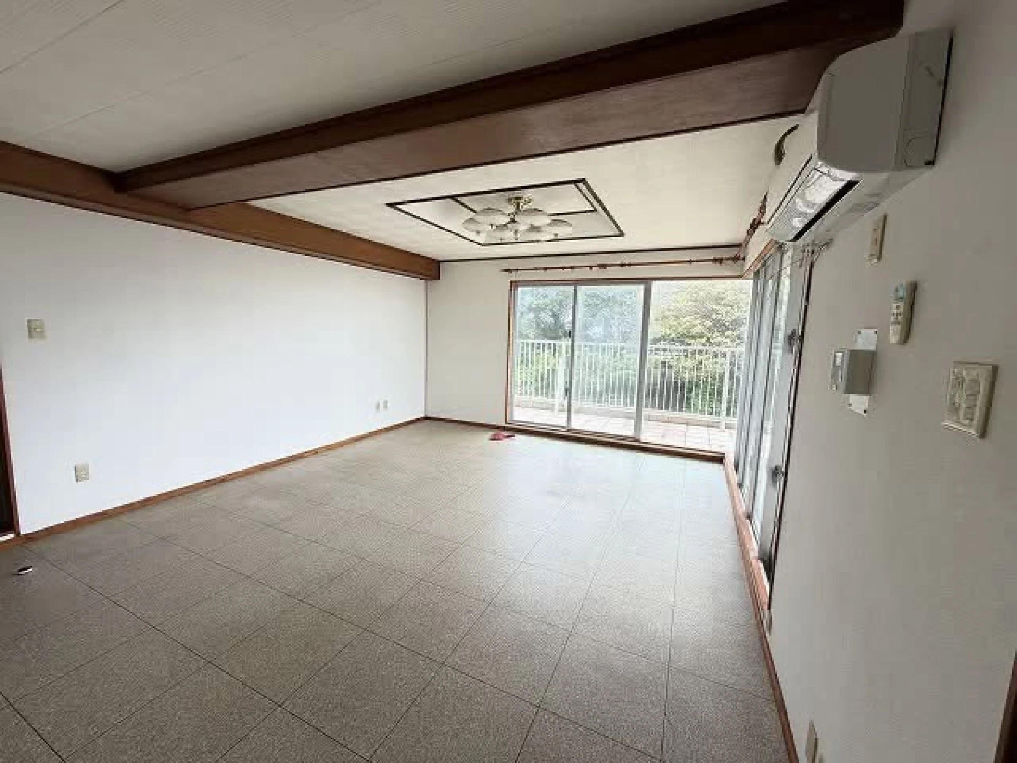 The apt. by Kadena Gate2 available NOW!!!画像