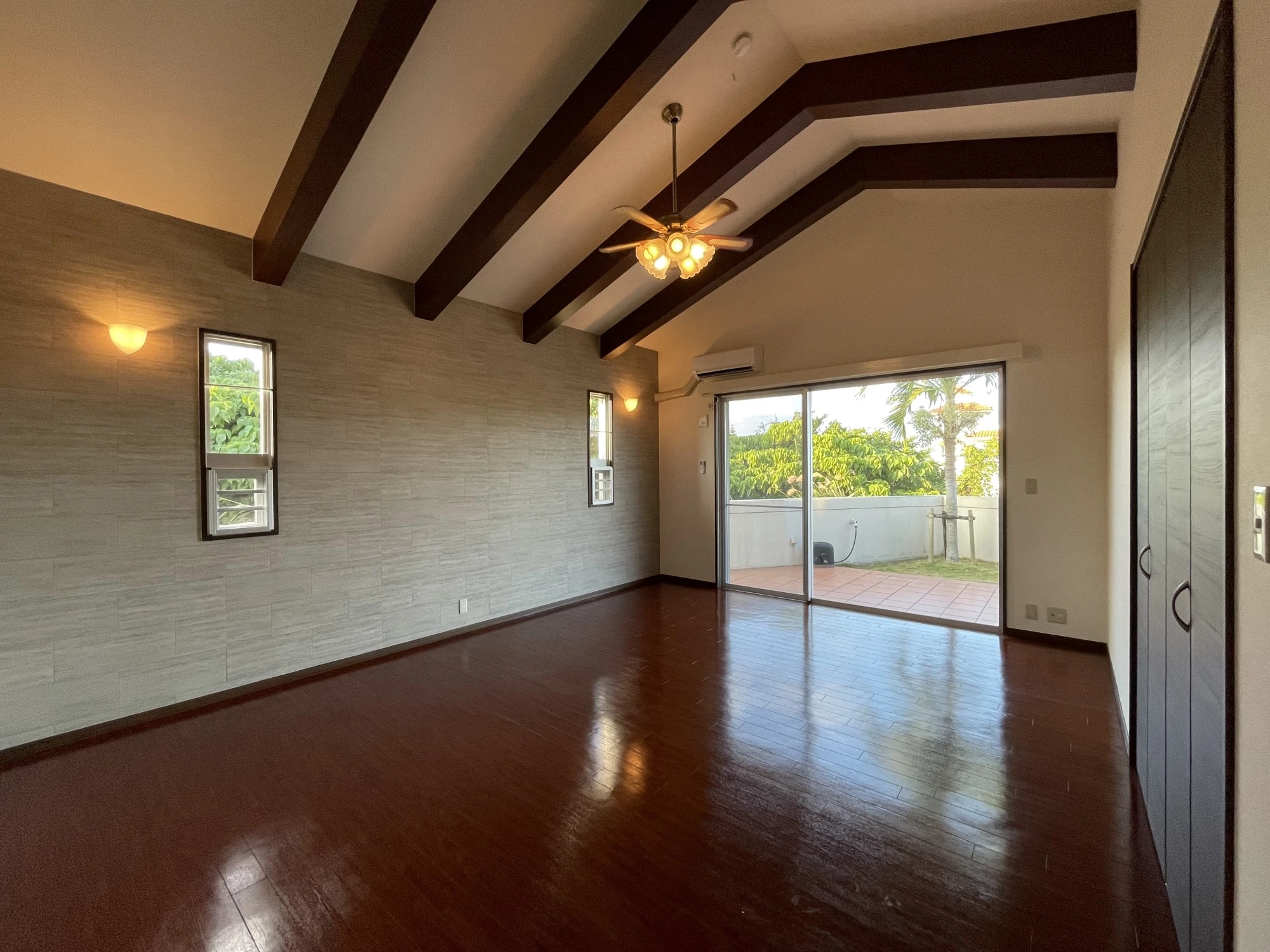 Beautiful single house in Maeda Onna area is available NOW!!!画像