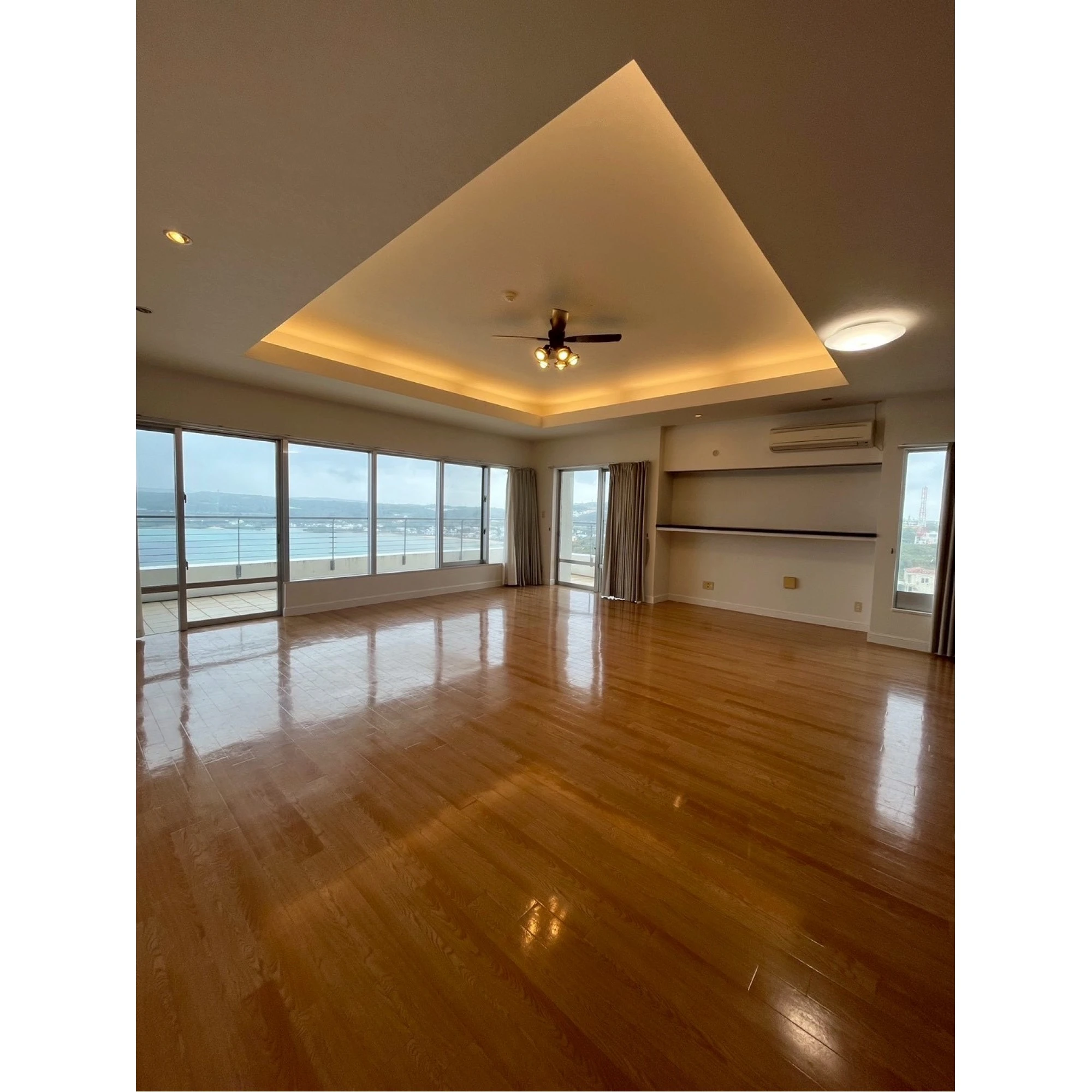 Amazing oceanfront property by Cape Zanpa available NOW!!!画像