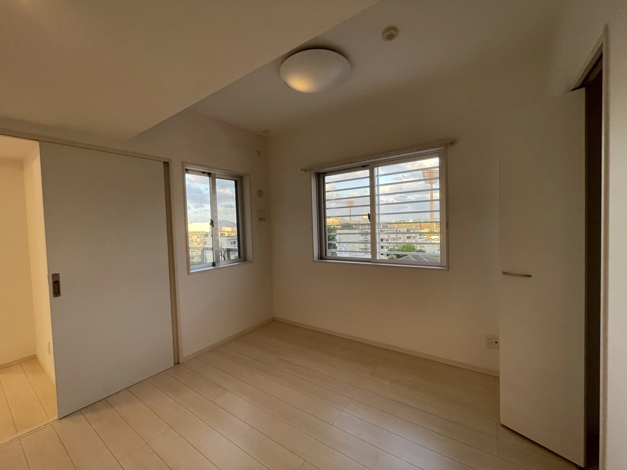 Condominium by OkinawaComprehensivePark画像