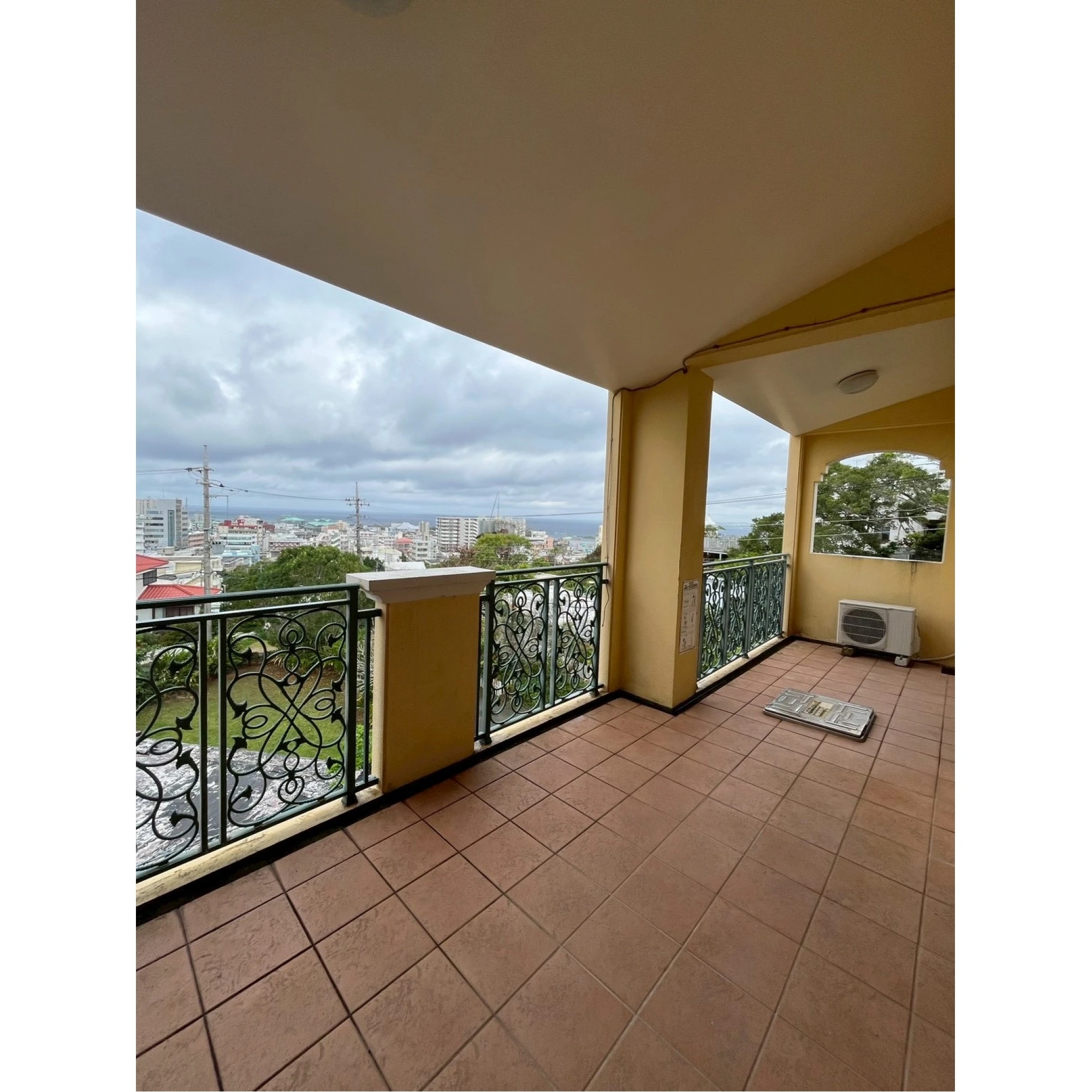 Beautiful apt.  in Ginowan available now!!!画像