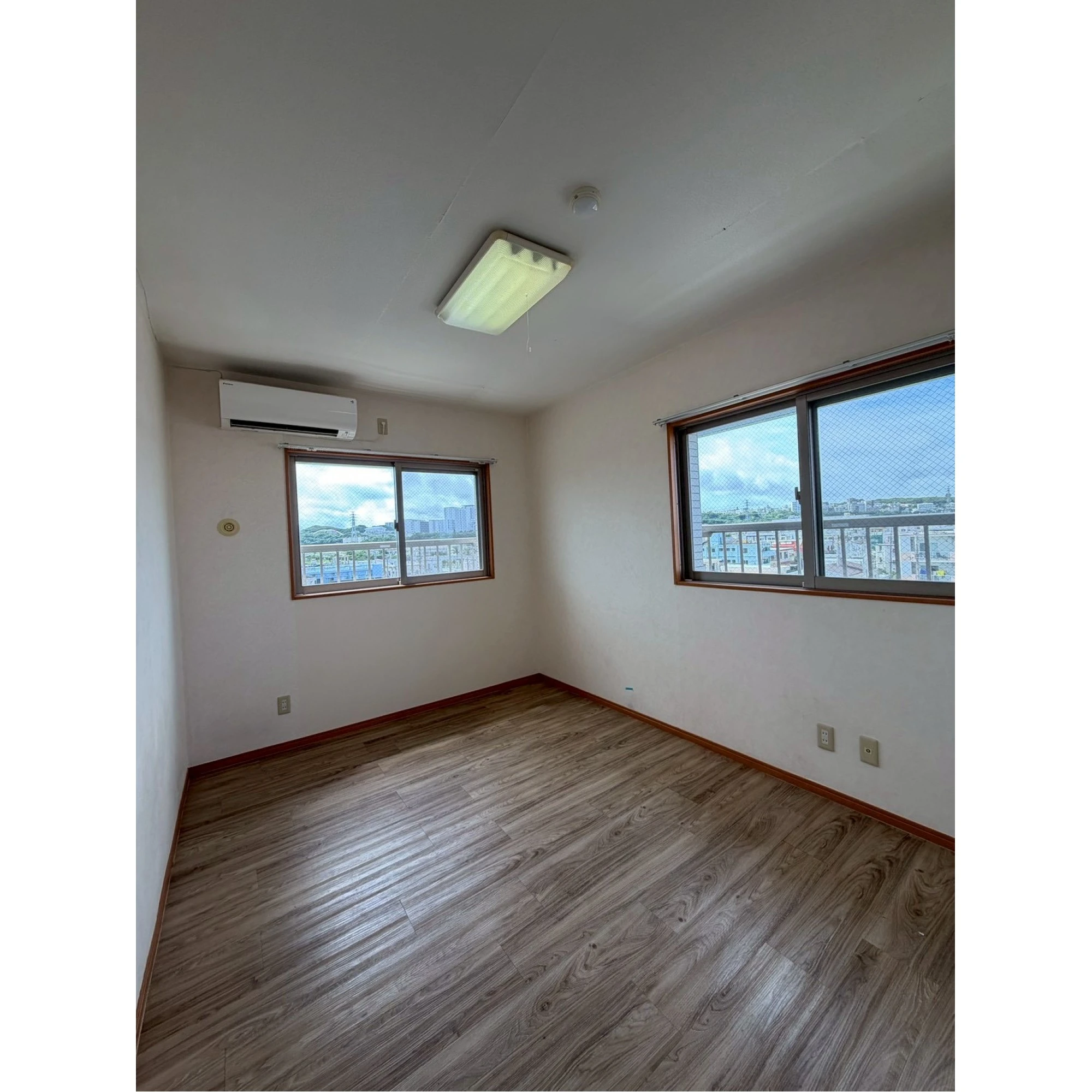Apt. unit in Chatan available Ocean near by!!!画像