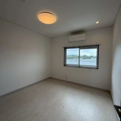 Spacious duplex with garage in Chibana!画像サムネイル