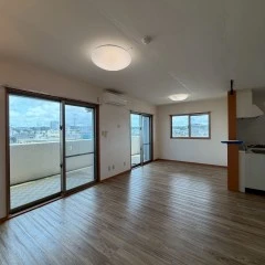 Apt. unit in Chatan available Ocean near by!!!画像サムネイル