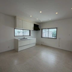 Spacious duplex with garage in Chibana!画像サムネイル