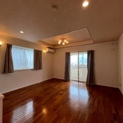 Huge single house in Yomitan is available!!!画像サムネイル