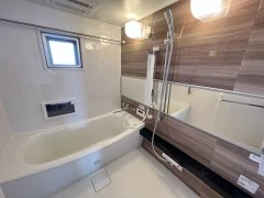 High rise tower condo. on the 8F by Rycom Shopping Mall画像サムネイル