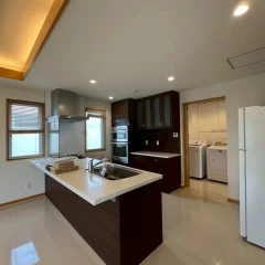 Big 3 berooms single house with carport is available now!!!画像サムネイル