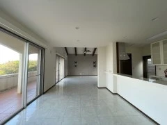 Beautiful single house in Maeda Onna area is available NOW!!!画像サムネイル