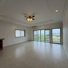 Spacious duplex with garage in Chibana!画像サムネイル