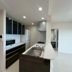 Modern style condo. by Rycom area is coming soon！！！画像サムネイル