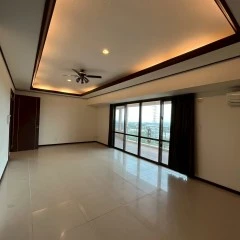 Huge apt. close KAB Gate2!!!画像サムネイル