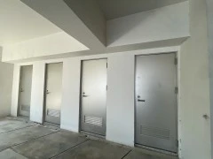 Ocean View condominium by CapeMaeda画像サムネイル　Personal storage for each unit.