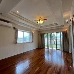 Huge single house in Yomitan is available!!!画像サムネイル